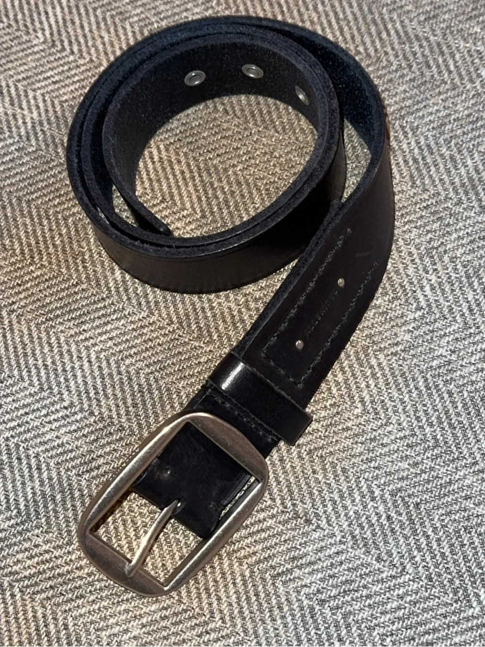 ALL SAINTS BLACK LEATHER GROMMET BELT SILVER METAL LOOP MEN ACCESSORIES